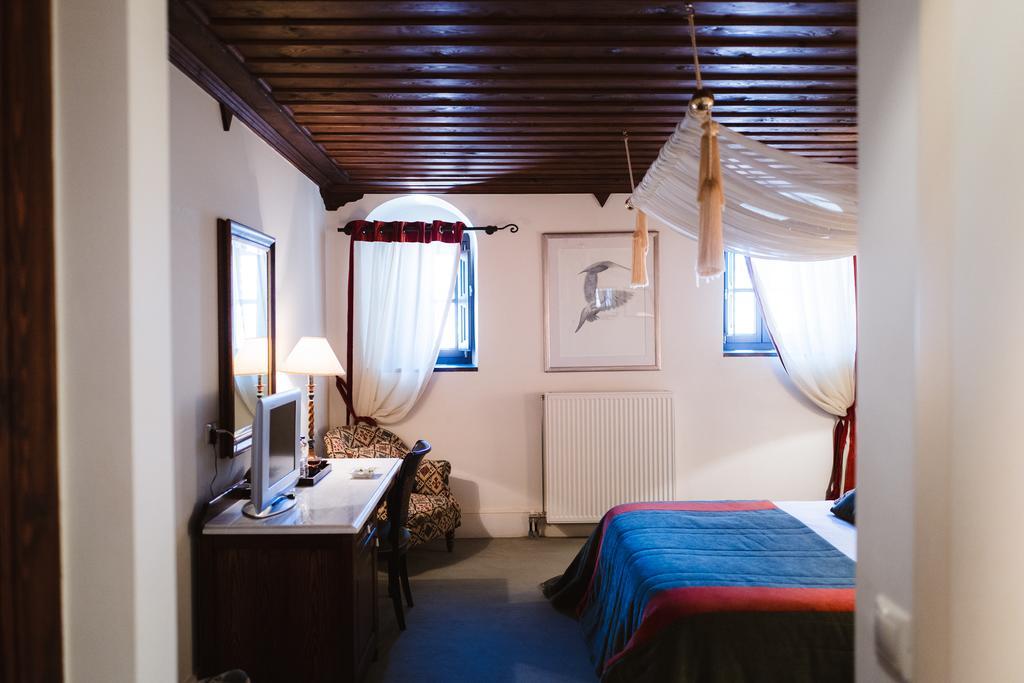 Trikolonion Country Stemnitsa Hotel Ngoại thất bức ảnh