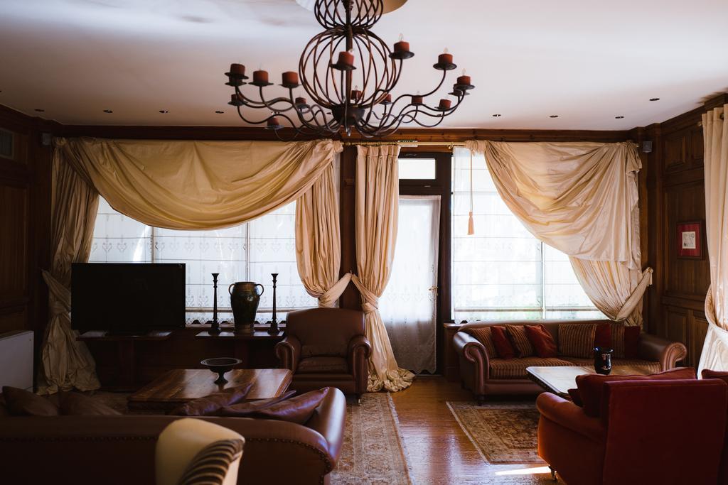 Trikolonion Country Stemnitsa Hotel Ngoại thất bức ảnh
